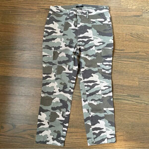 J.Crew Vintage Straight Cargo in Faded Vine Camo Stretch Pants 29 Petite